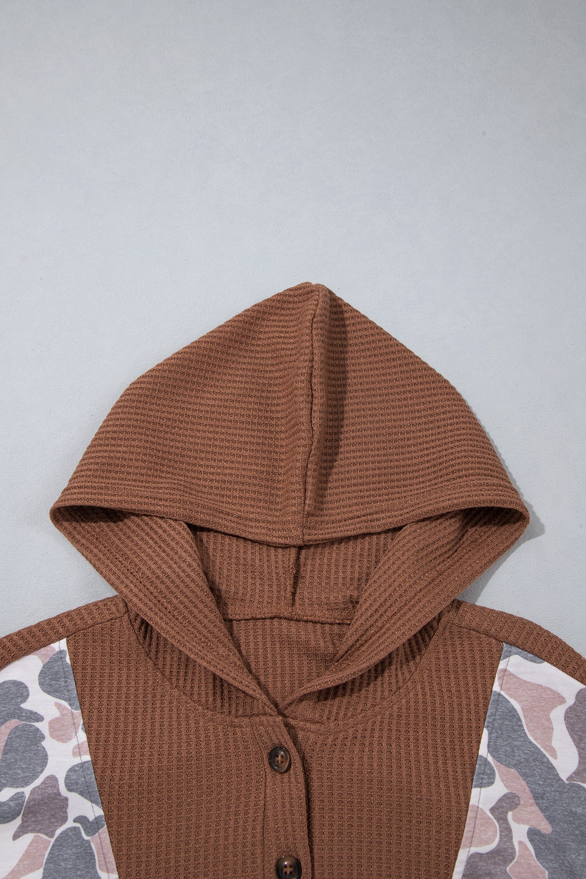 Khaki Camouflage Print Waffled Patchwork Loose Pullover Hoodie